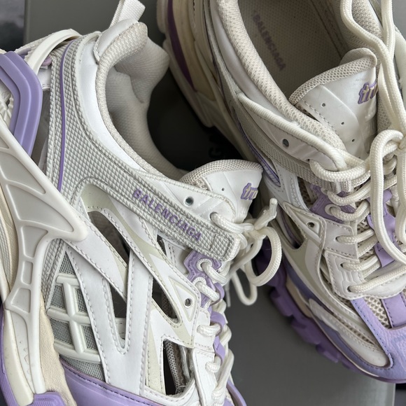 Balenciaga Sneakers - Picture 5 of 12